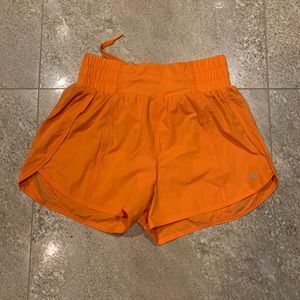 Balance Athletica Breeze short